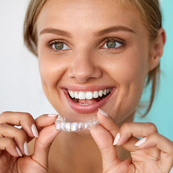 invisalign clear aligners